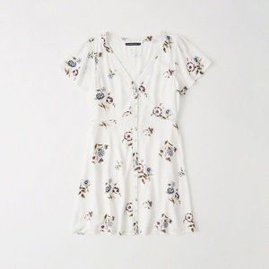 Abercrombie & Fitch Floral Button-Front Dress